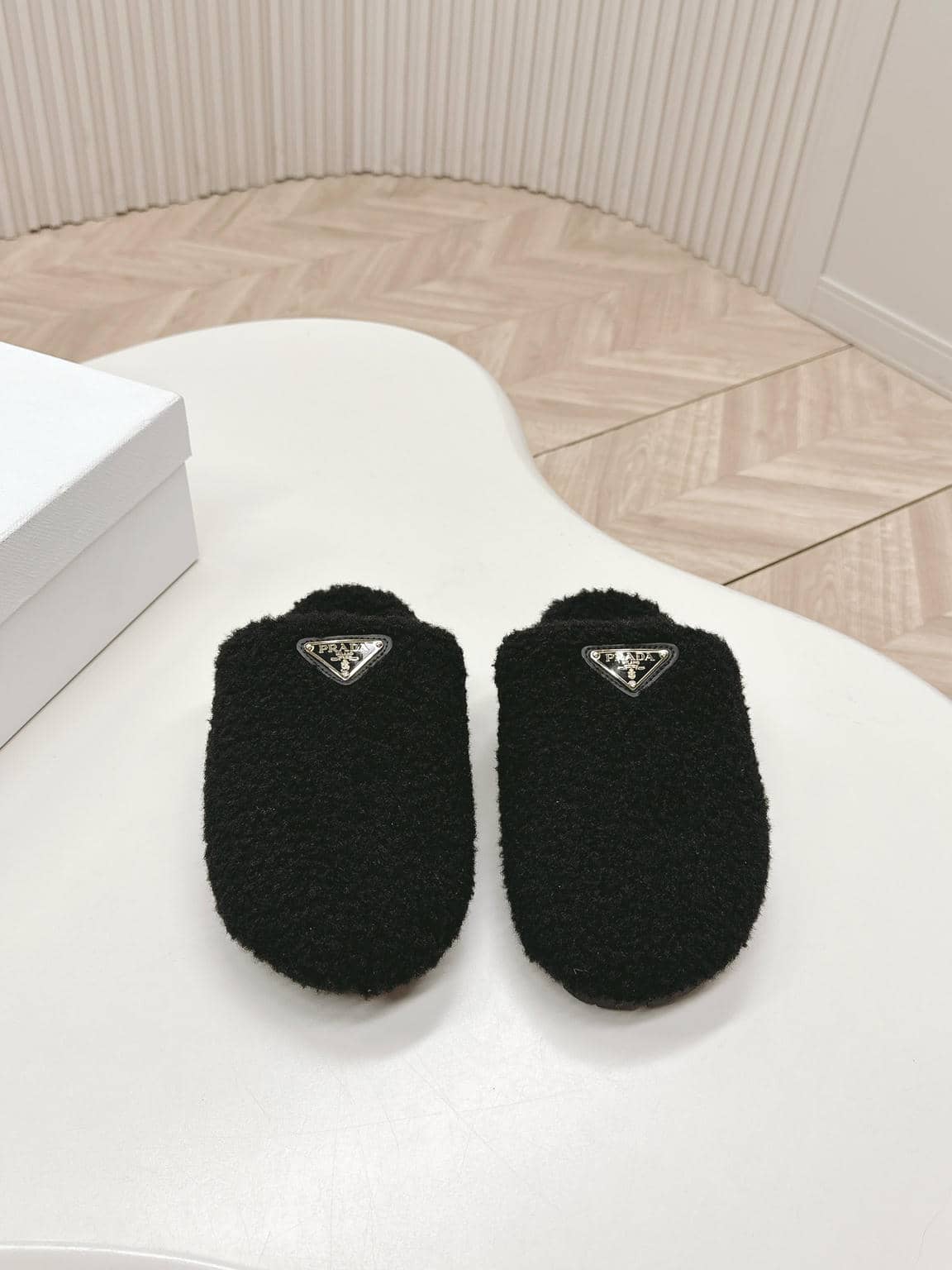 Slipper-120
